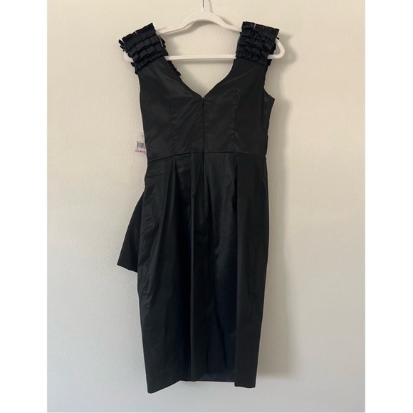 Maggy London Black V-Neck Cocktail Dress - Picture 4 of 8